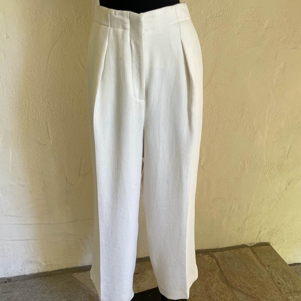 Elizabeth and James White Linen Pants
